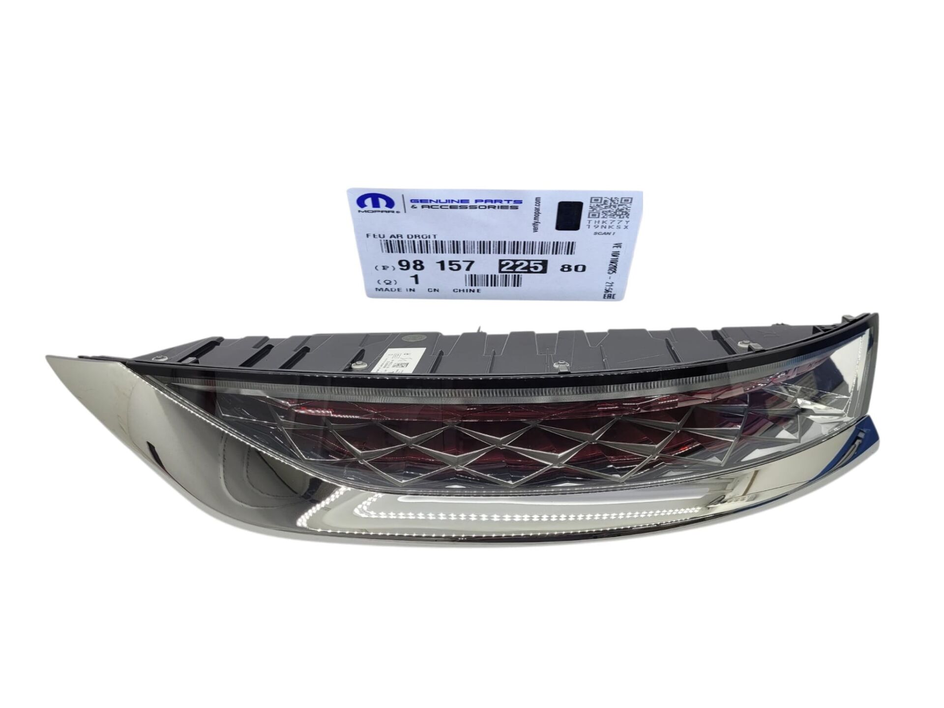 DS7 Crossback Sağ Arka Stop PSA Orijinal 9815722580