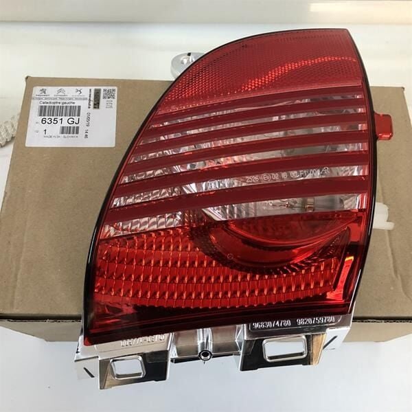 Peugeot 308 T7 Cabrio Sağ Arka Alt Stop Lambası Orijinal 6351.GJ