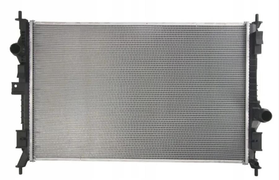 Peugeot 3008 Motor Su Radyatörü Orijinal 9675747980