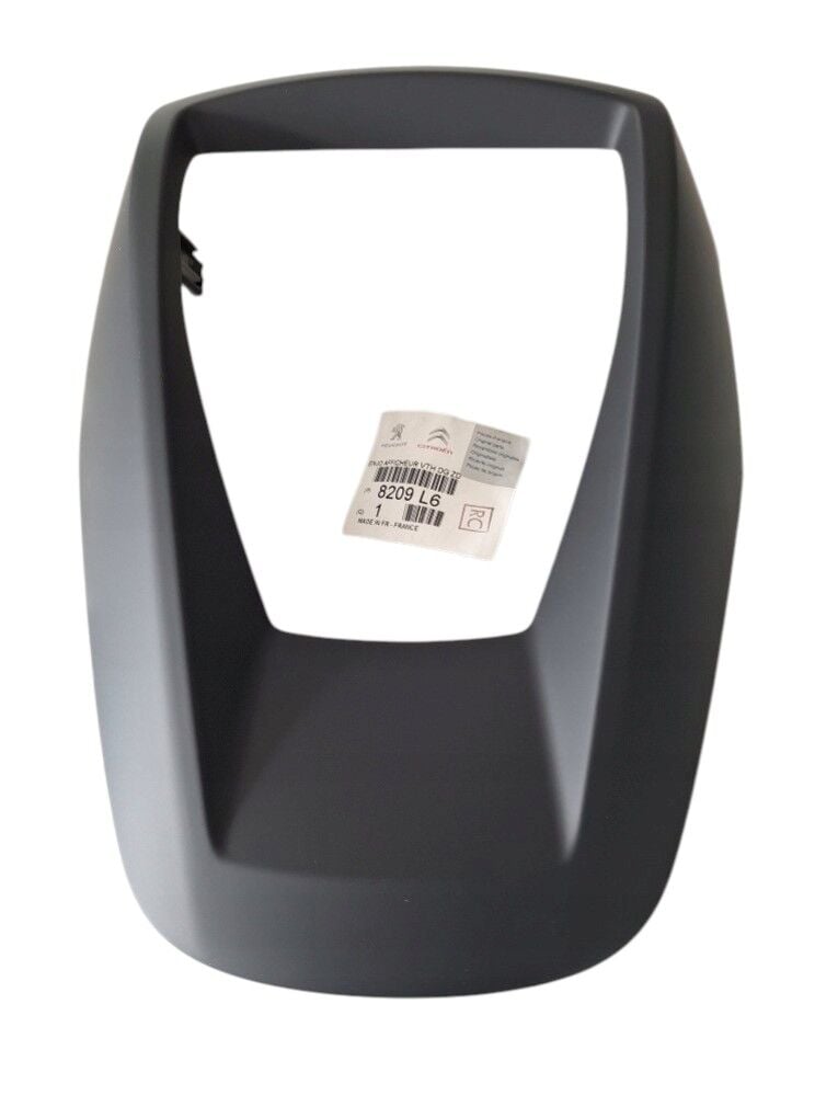 Peugeot 3008 Ön Gösterge Çerçevesi Orijinal 8209.L6