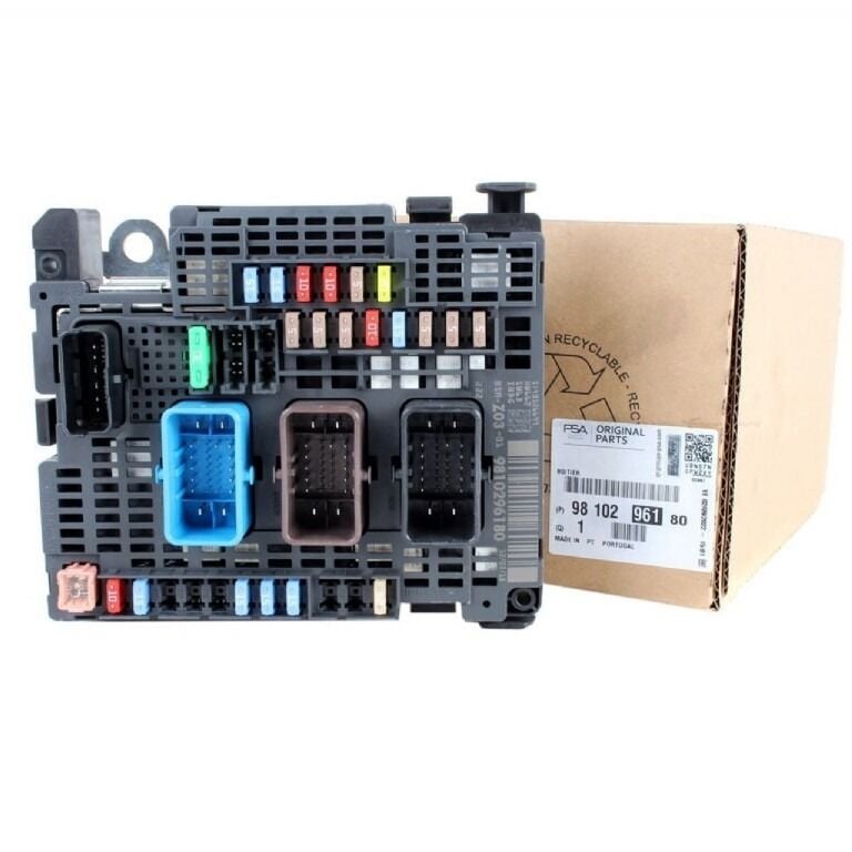 Citröen C4 Picasso Spacetourer 2013-2018 Motor İçi Sigorta Kutusu PSA Orijinal 9810296180