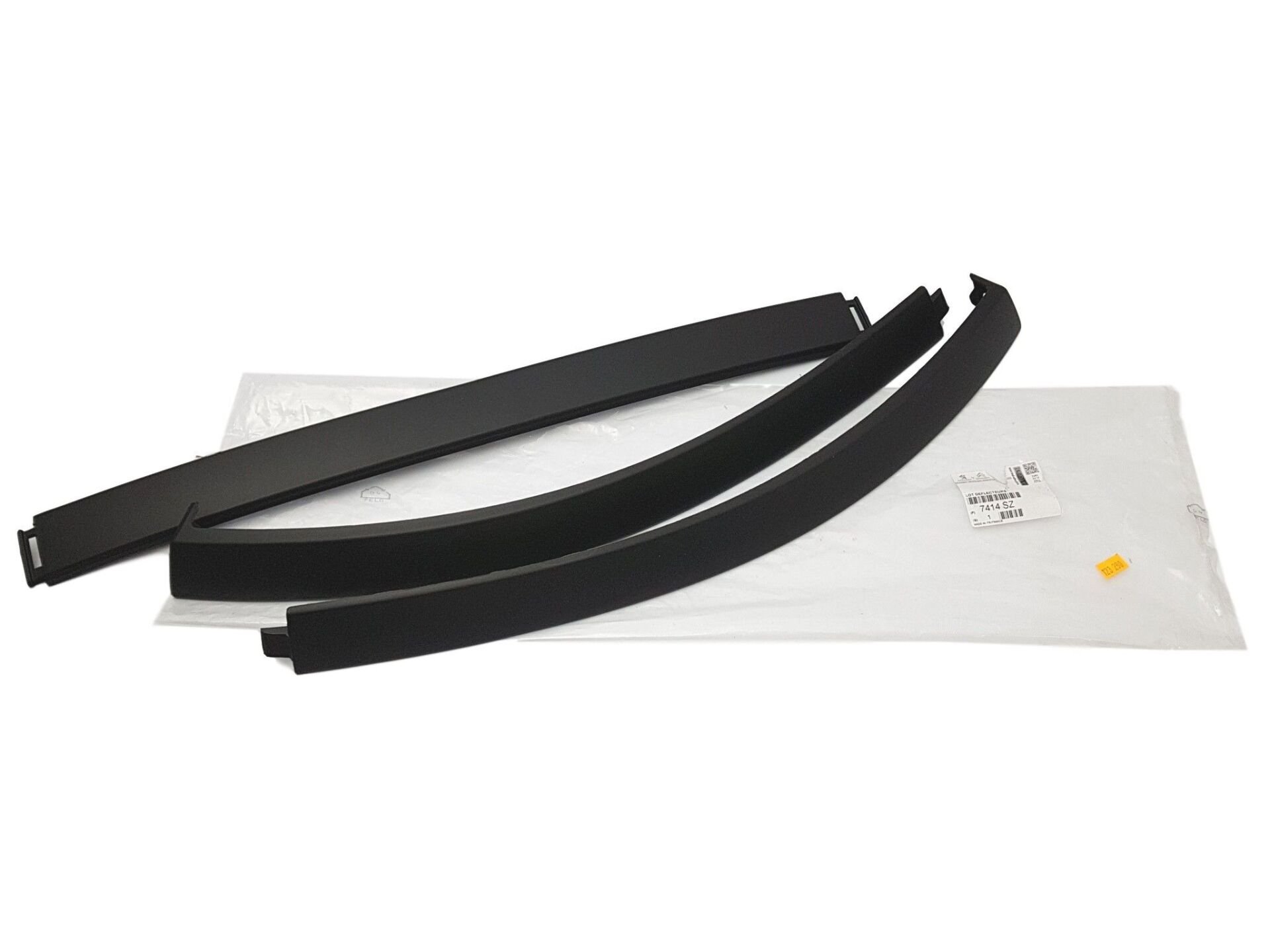 Citröen C3 I-II Ön Tampon Alt Karlık PSA Orijinal 7414.SZ