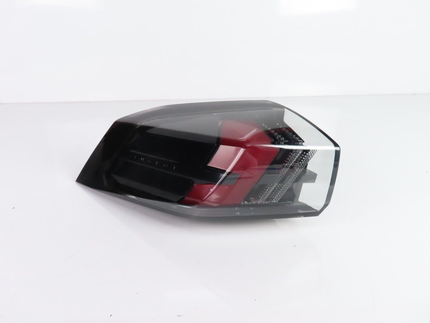 Peugeot 2008 P24E Sol Dış Stop PSA Orijinal 9838190580